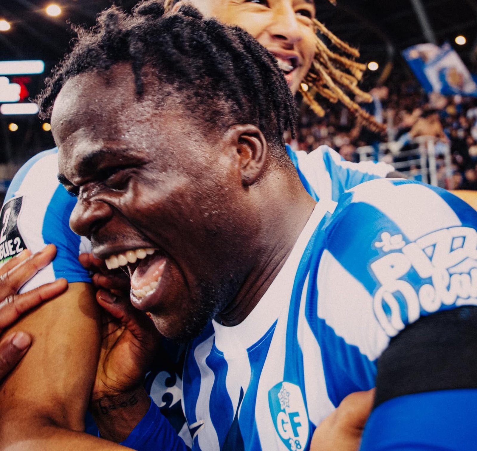 Vidéo du premier but de Junior OLAÏTAN avec Grenoble Foot 38
