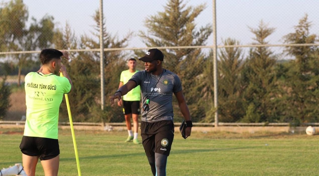 Michael Poté devient entraîneur (Officiel)