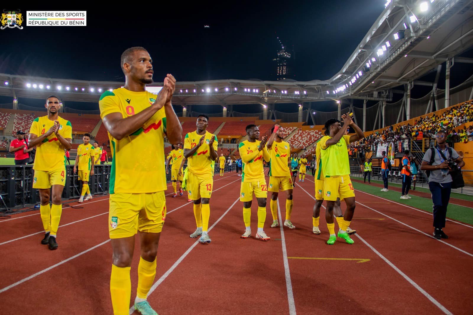 Ambiance festive des Guépards du Bénin après la victoire contre la Libye (Vidéo)
