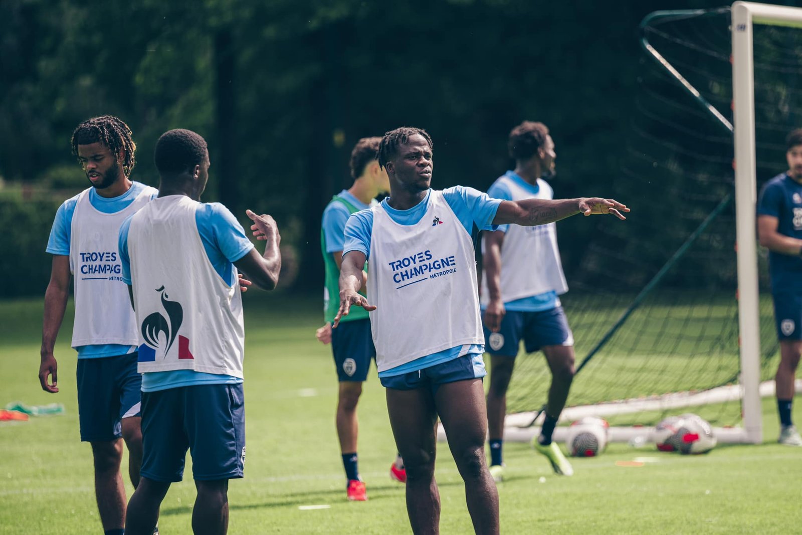 ESTAC Troyes : Bonne nouvelle pour le club de Junior Olaitan