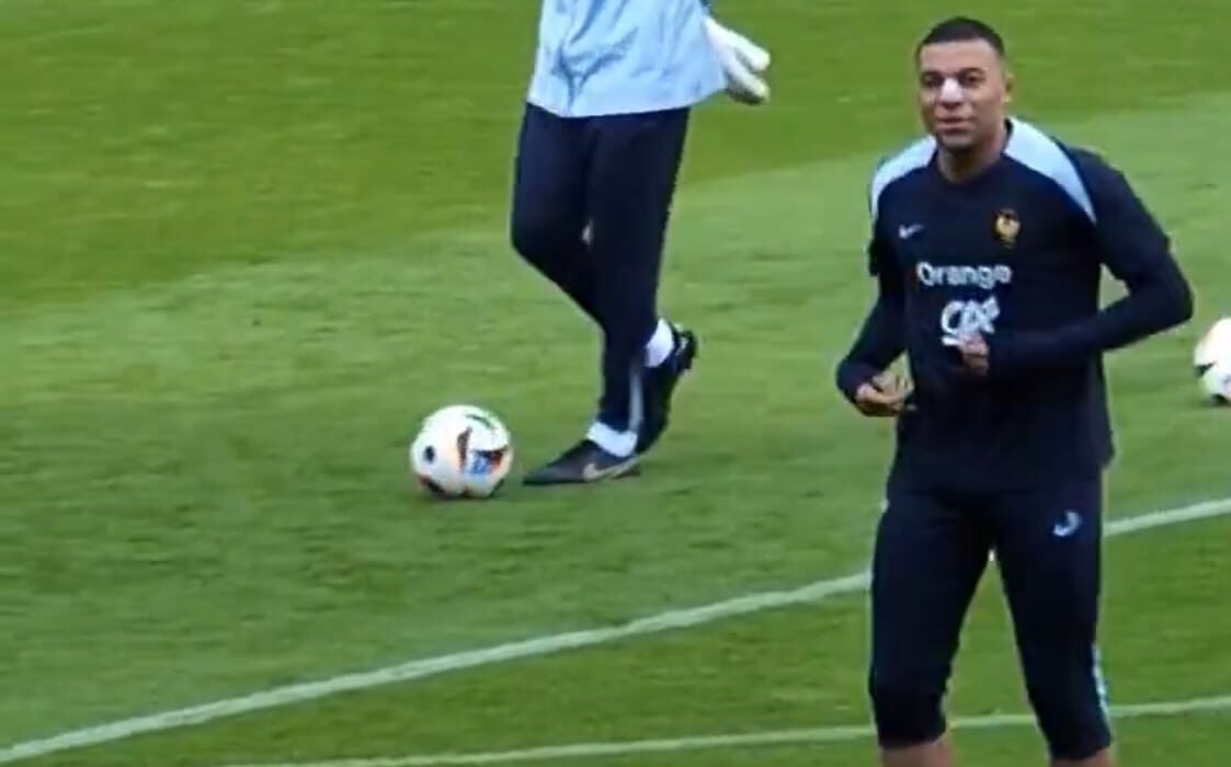 Euro 2024 : Kylian Mbappé de retour à après sa fracture au nez avec la France