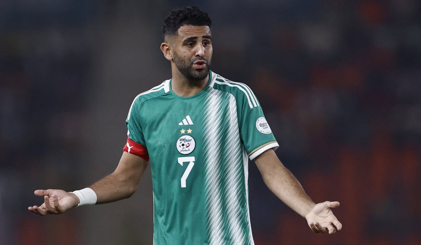 Algérie : Écarté de la nouvelle liste de Petkovic, Riyad Mahrez contredit le sélectionneur
