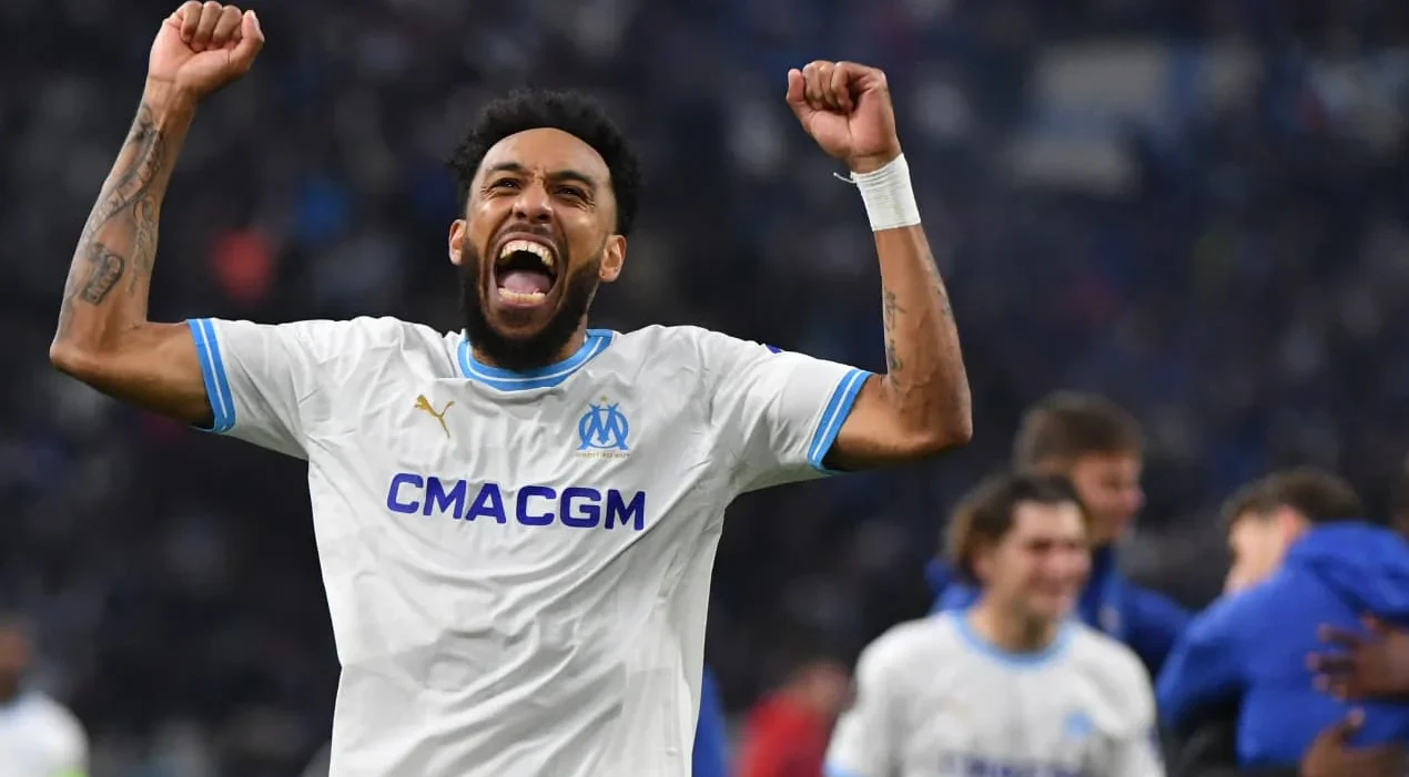 Pierre-Emerick Aubameyang sacré meilleur joueur de la Ligue Europa 2024