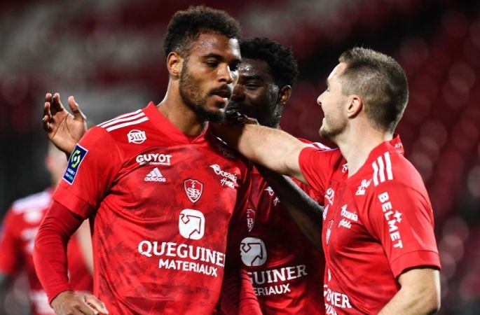 D1 France, J29 : Steve Mounié buteur, grosse désillusion pour Brest