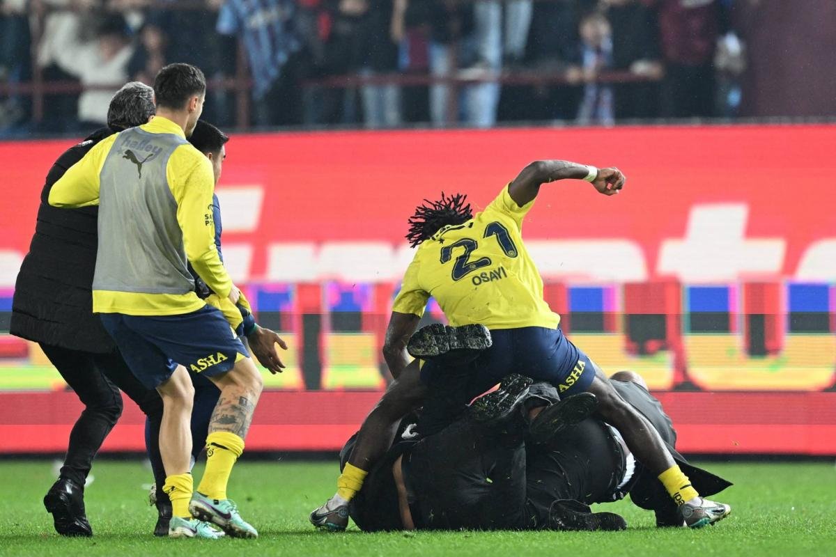 Turquie, Trabzonspor-Fenerbahçe : Le Nigérian Osayi-Samuel connait son sort après la bagarre
