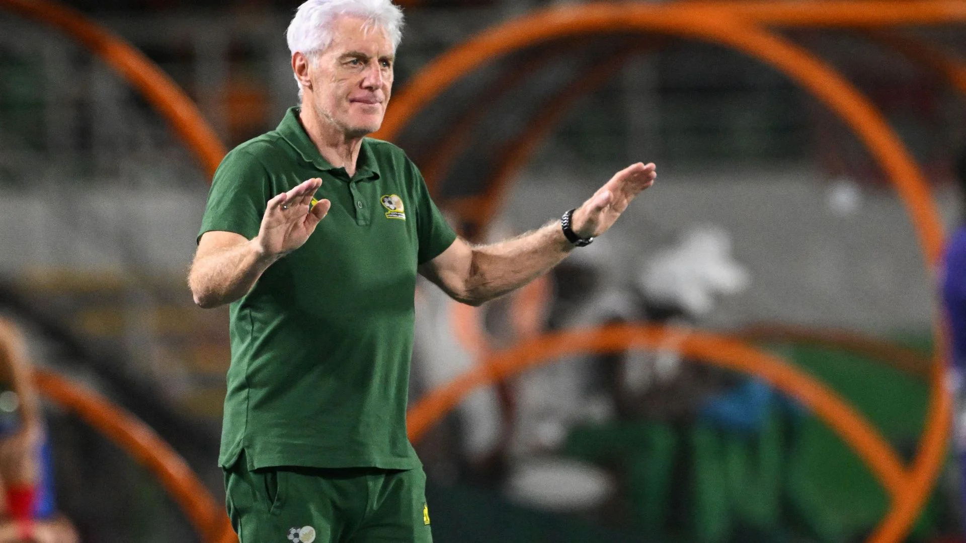 Afrique du Sud : Hugo Broos clarifie définitivement les rumeurs de son départ