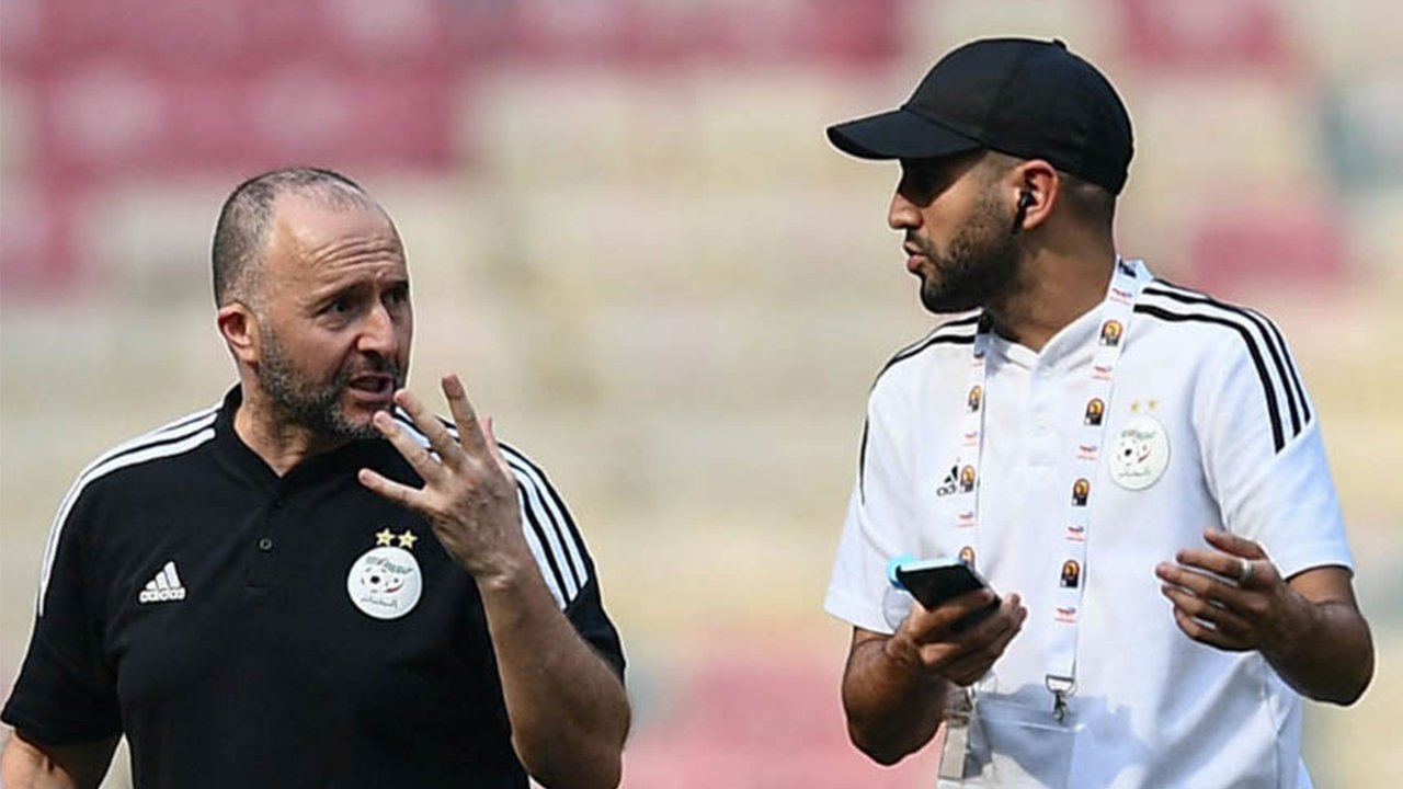 Algérie : Riyad Mahrez rend un vibrant hommage à Djamel Belmadi après son départ