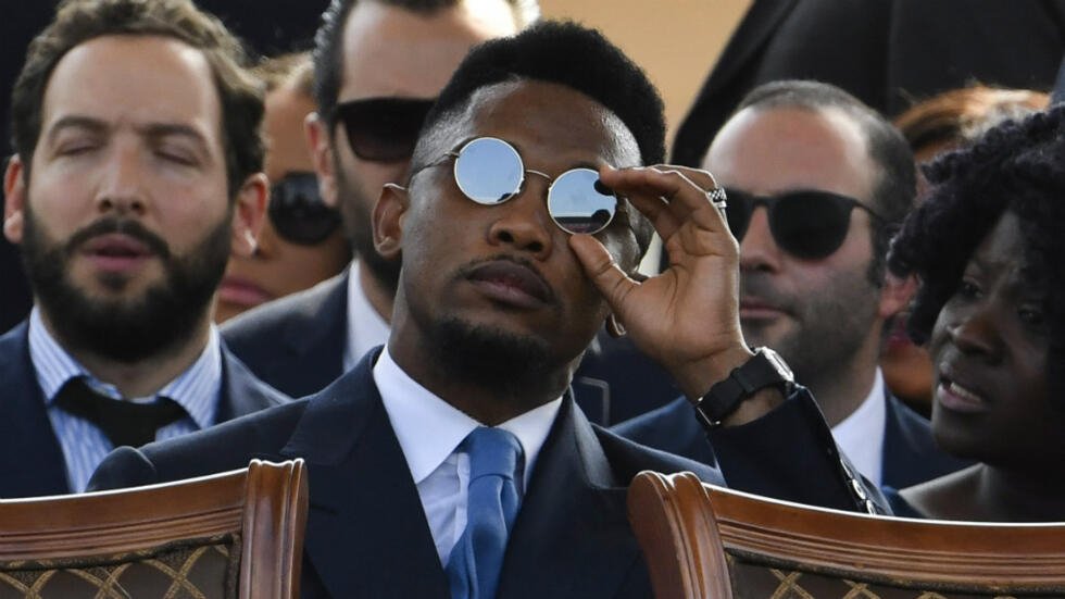 Cameroun : Samuel Eto’o s’exprime, retour à la normale sous l’impulsion de Paul Biya