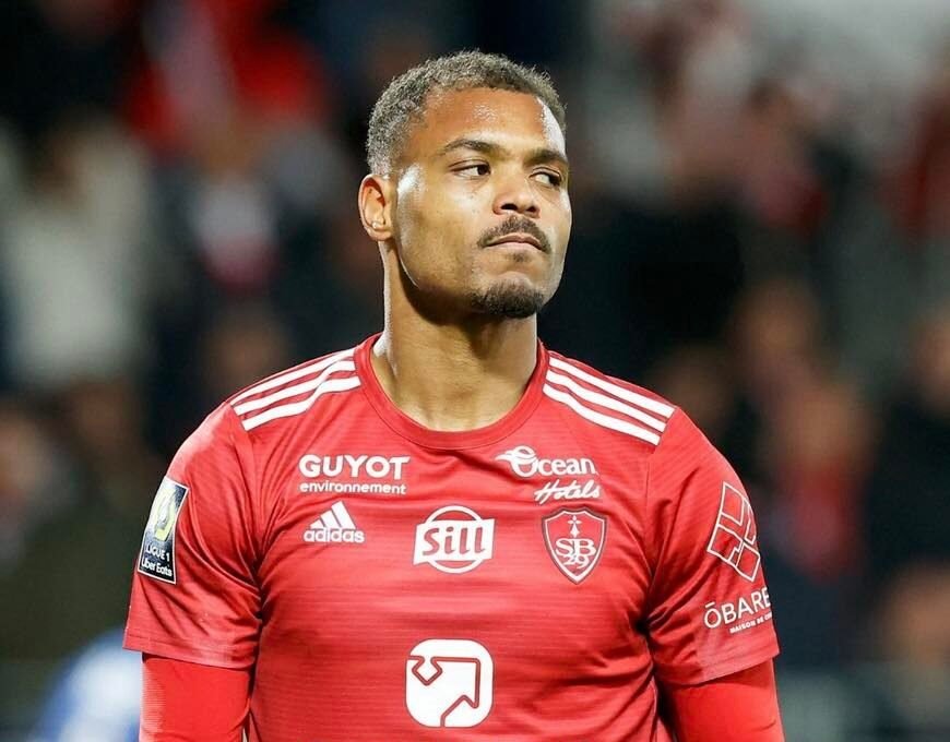 Stade Brestois 29 : La sanction est tombée pour Steve Mounié après son carton rouge contre l’OM